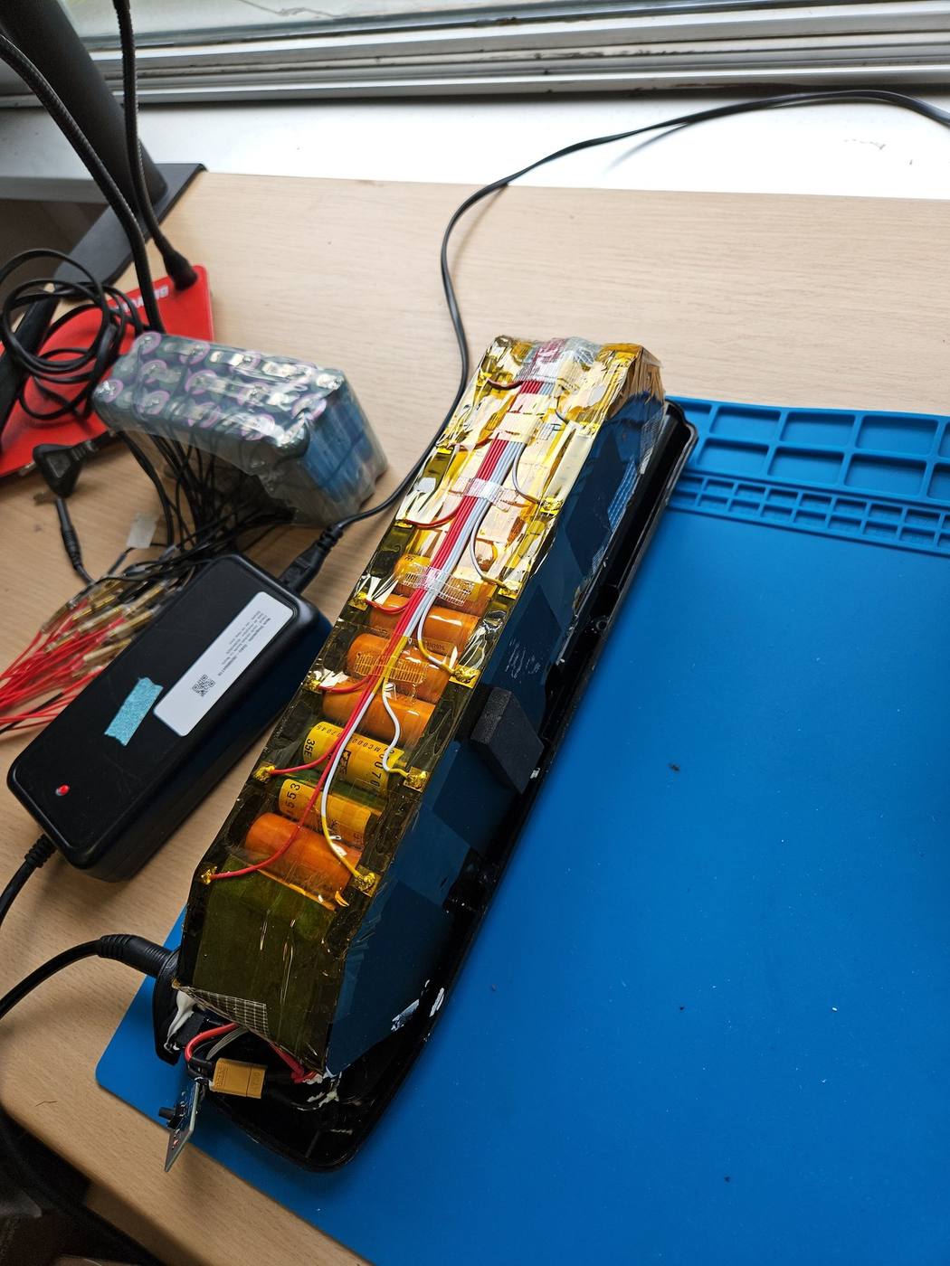 Pack de batterie sous frettage thermorétractable